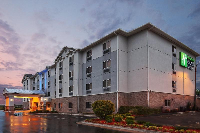 Holiday Inn Express Hotel And Suites Jenks By Ihg Екстер'єр фото